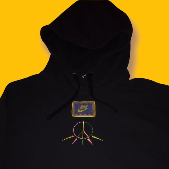 Nike: NSW Peace Pack Fleece Hoodie - Picture 3 of 4